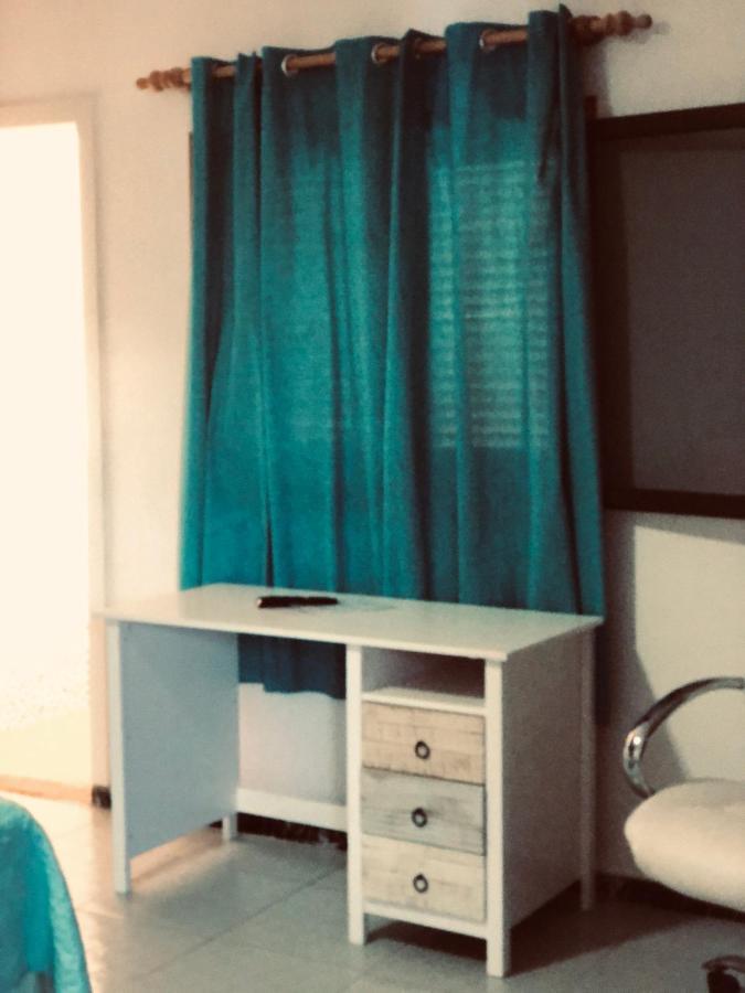 La Casa Del Primo Yo Trabajo Y Tu Beneficio Villa Arinaga Exteriör bild