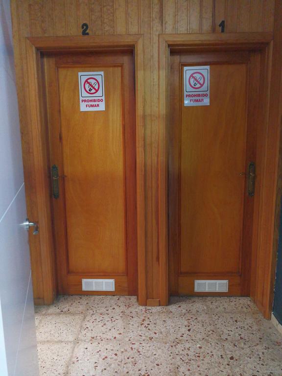 La Casa Del Primo Yo Trabajo Y Tu Beneficio Villa Arinaga Exteriör bild